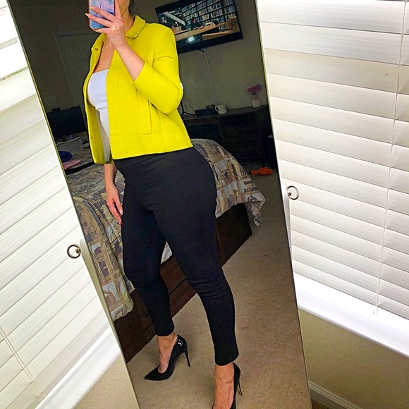 Zara Basic short yellow blazer size S - Picture 2 of 9